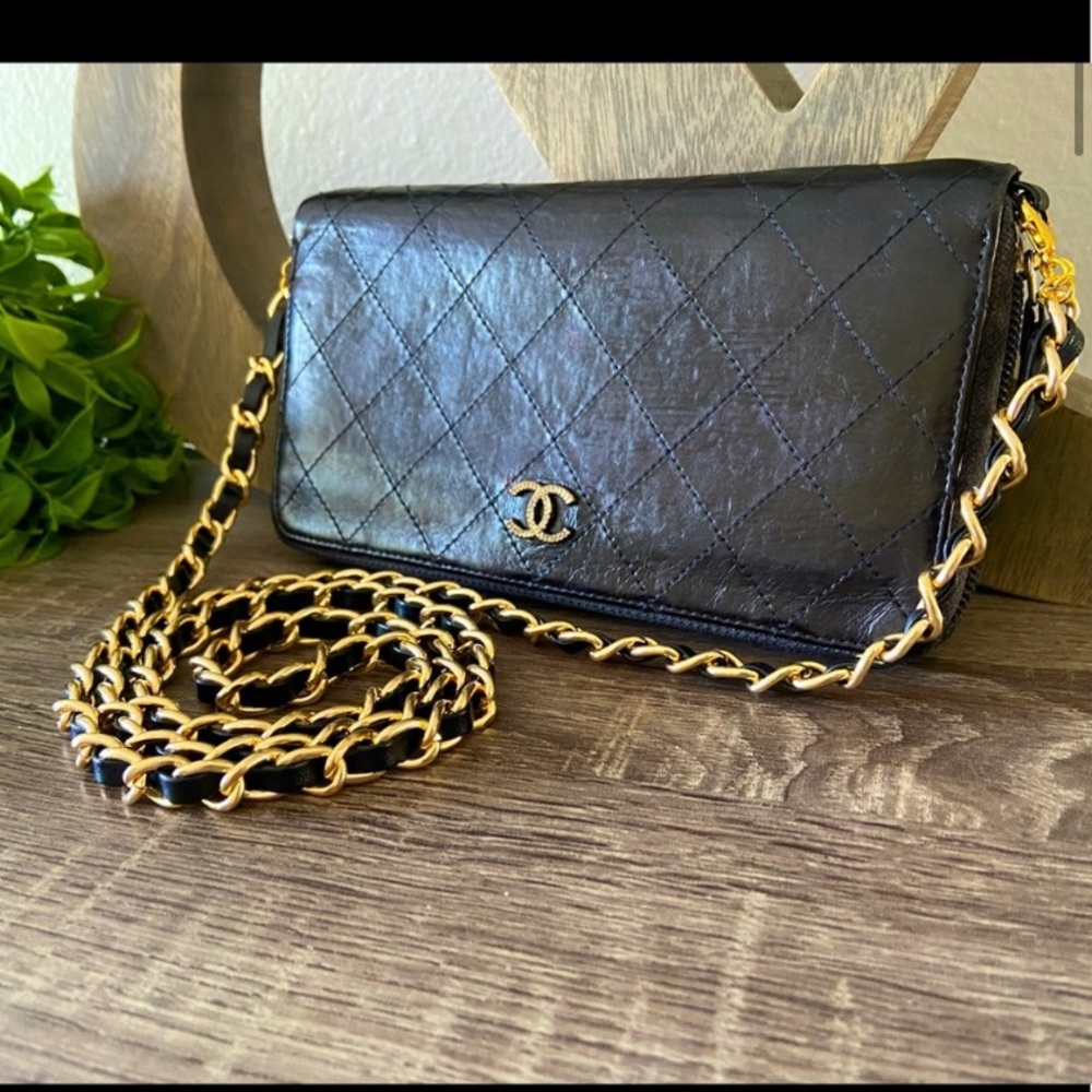 ⚜️🖤 Chanel Zip Wallet Chain Revamp Crossbody Single Zipper Diamond Quilted